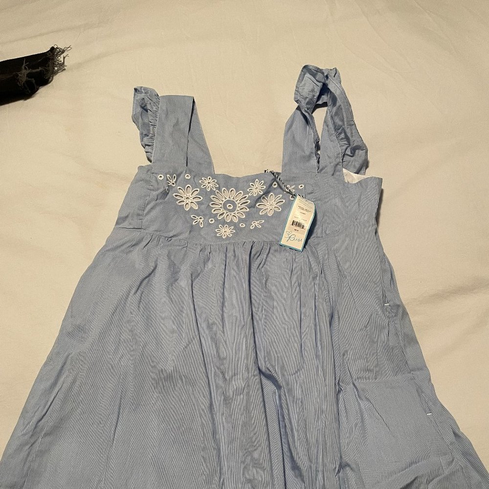 Draper James NWT Babydoll Awning Dress in Blue and White Pattern, Size Small